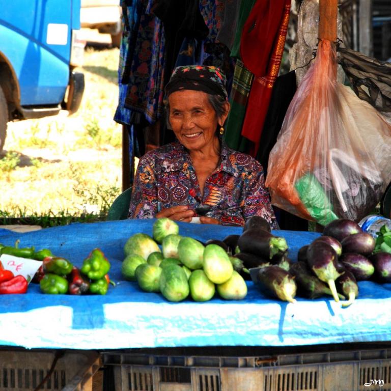 Agricultrice Hmong à Javouhey